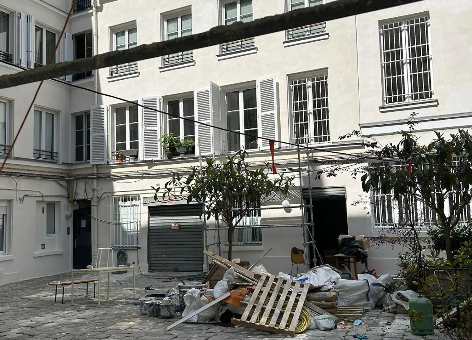 Authentic 1br-4p Republique - Le Marais Apartment *
